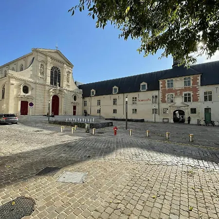 Le Creneau Basilique Apartment